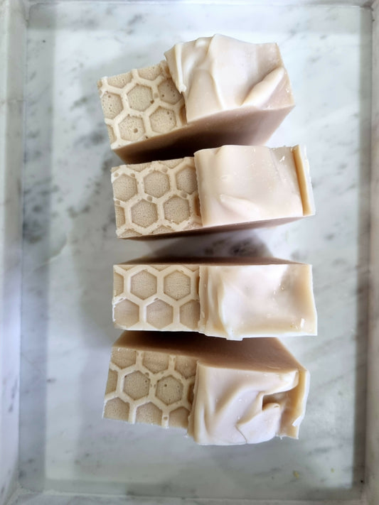 Honey, Goats Milk & Oat Tallow Soap