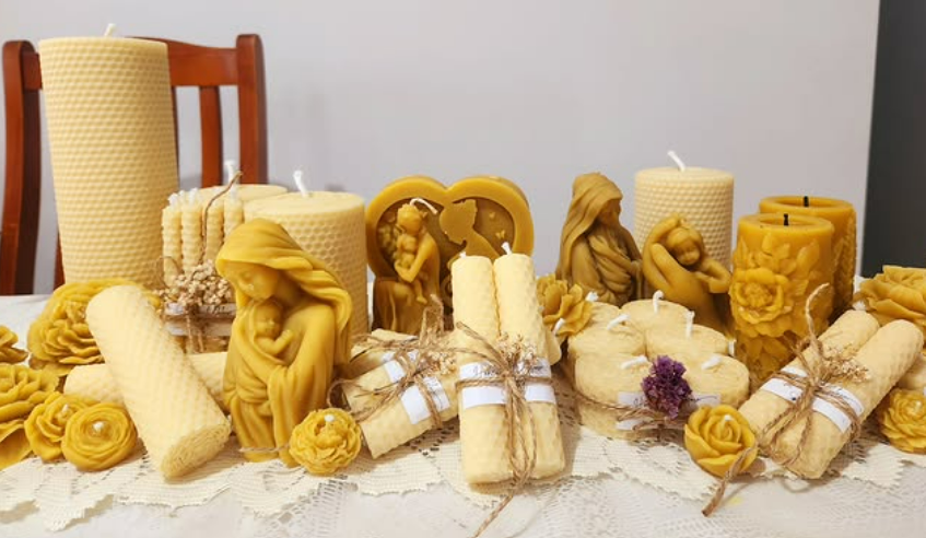 Honeycomb Glow Candles - Handcrafted 100% pure beeswax candles