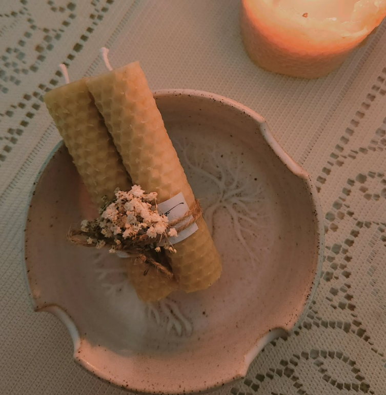 Honeycomb Glow Candles - Handcrafted 100% pure beeswax candles